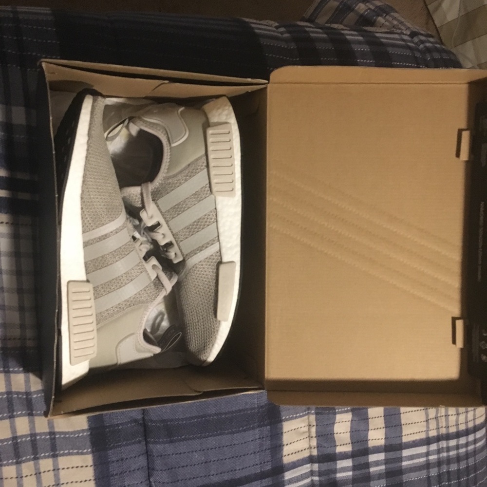 NMD R1
